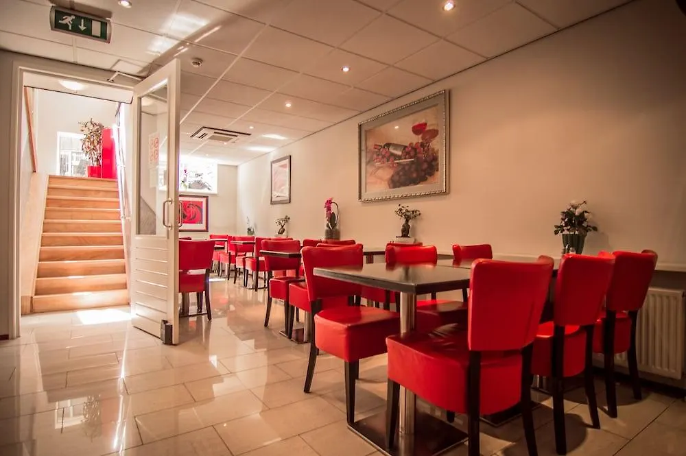 Amsterdam Downtown Hotel 2*,