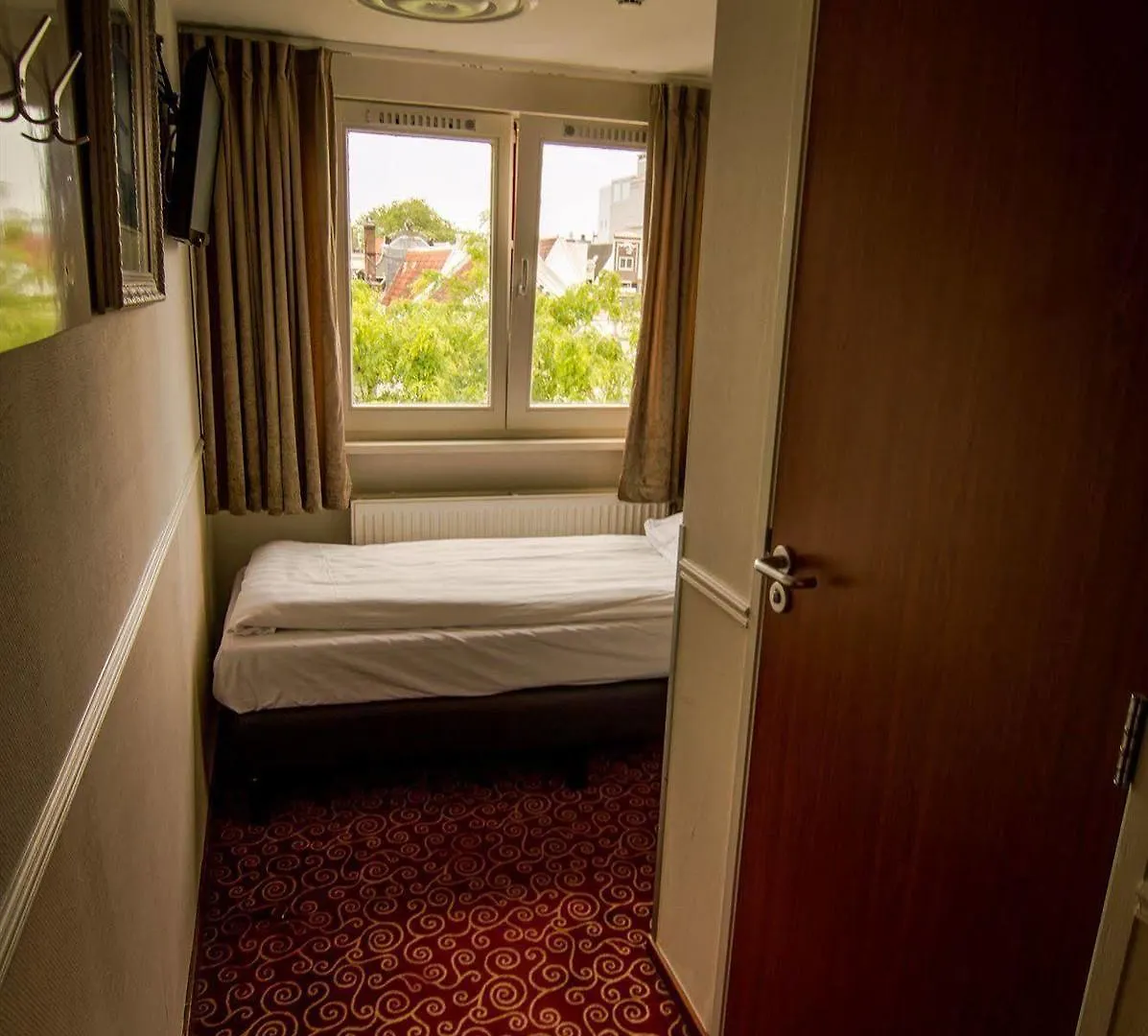 Amsterdam Downtown Hotel 2*,
